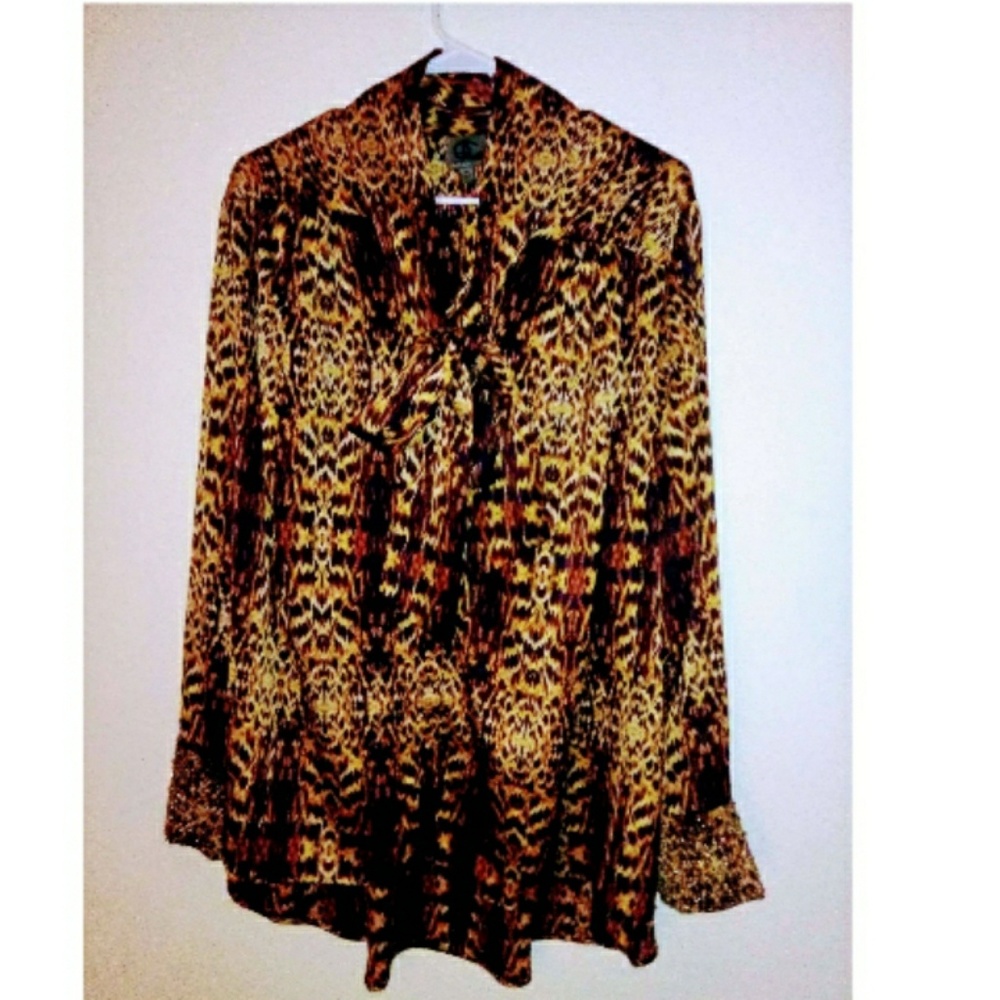 Queen Collection Leopard Bow Long sleeve